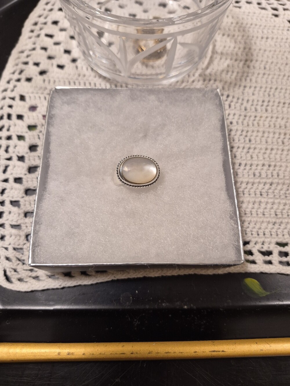 Sterling Silver Mother Of Pearl Ring Size 7.5